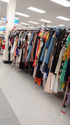 Clothing Store «Ross Dress for Less», reviews and photos, 8656 US Highway 17 Bypass South, Myrtle Beach, SC 29588, USA