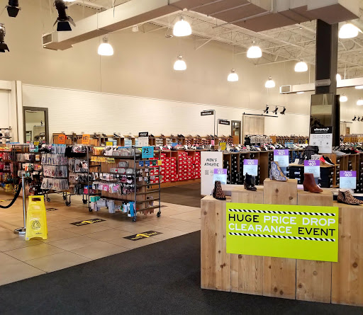 Shoe Store «DSW Designer Shoe Warehouse», reviews and photos, 2100 N Rainbow Blvd, Las Vegas, NV 89108, USA