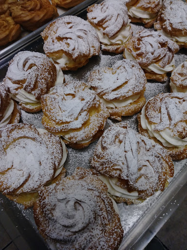 Grocery Store «European Market & Deli 