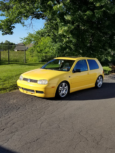 Auto Body Shop «Hayes Auto Body», reviews and photos, 115 Schoolhouse Rd, Souderton, PA 18964, USA