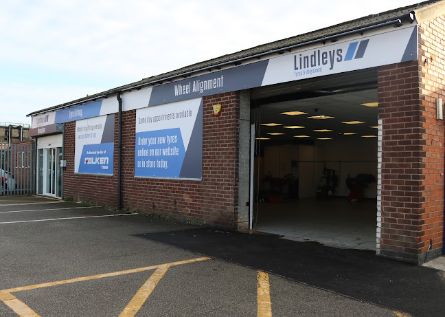 Lindleys Tyres & Alignment - Tire shop