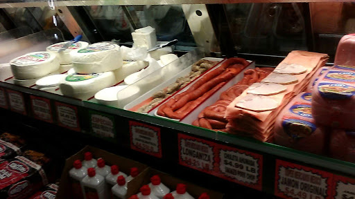 Grocery Store «Super Mercado Mexico», reviews and photos, 970 SE Oak St, Hillsboro, OR 97123, USA