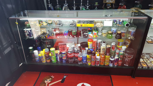 Tobacco Shop «Mr. SMOKE (smoke shop)», reviews and photos, 4347 Gunn Hwy, Tampa, FL 33618, USA