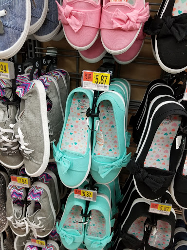 Department Store «Walmart Supercenter», reviews and photos, 350 Robert Smalls Pkwy, Beaufort, SC 29906, USA