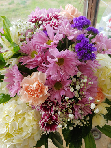 Florist «Flower Peddler», reviews and photos, 38350 Garfield Rd, Charter Twp of Clinton, MI 48038, USA