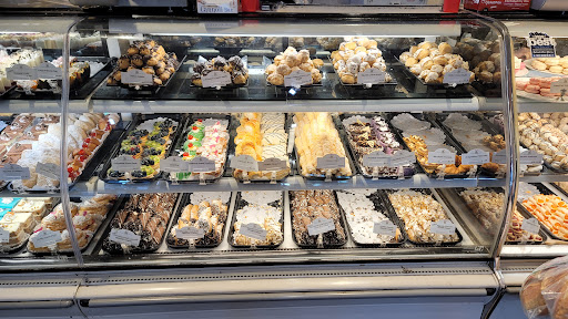 Italian Restaurant «CANTORO ITALIAN MARKET», reviews and photos, 15550 N Haggerty Rd, Plymouth, MI 48170, USA