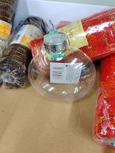 Dollar Store «Dollar Tree», reviews and photos, 10581 Springfield Pike, Woodlawn, OH 45215, USA