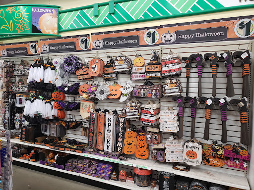 Dollar Store «Dollar Tree», reviews and photos, 25000 Blue Ravine Rd, Folsom, CA 95630, USA