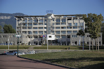 Extérieur du Restaurant Logis Hôtel Adelphia à Aix-les-Bains - n°11