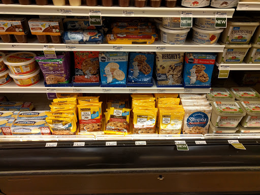 Shopping Mall «Edgewood Towne Centre», reviews and photos, 1763 S Braddock Ave, Pittsburgh, PA 15218, USA