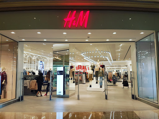 H&M