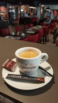 Café du Café ETIENNE Coffee & Shop Laval - n°19