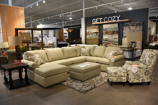 Furniture Store «Slumberland Furniture», reviews and photos, 4390 Dodge St, Dubuque, IA 52003, USA