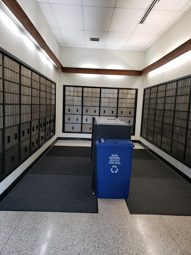 Post Office «United States Postal Service», reviews and photos, 401 Ogletown Rd, Newark, DE 19711, USA