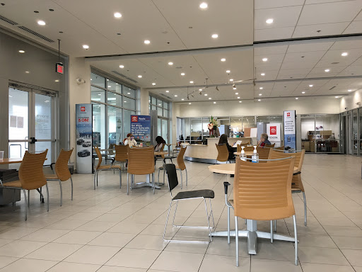 Toyota Dealer «Ron Tonkin Toyota», reviews and photos, 750 SE 122nd Ave, Portland, OR 97233, USA