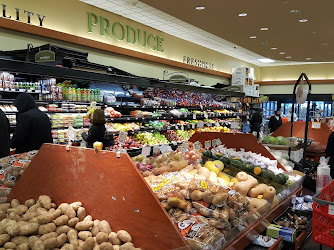 Hatzlacha Supermarket