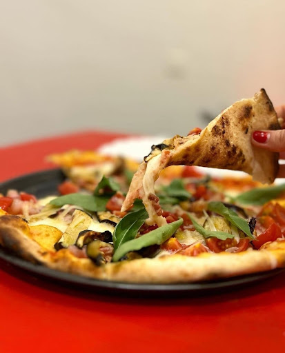 Pizzeria LAngoletto in Pezze di Greco, Provincia di Brindisi
