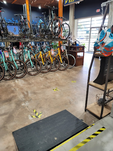 Bicycle Store «Blue Line Bike Labs», reviews and photos, 3302 White Oak Dr, Houston, TX 77007, USA