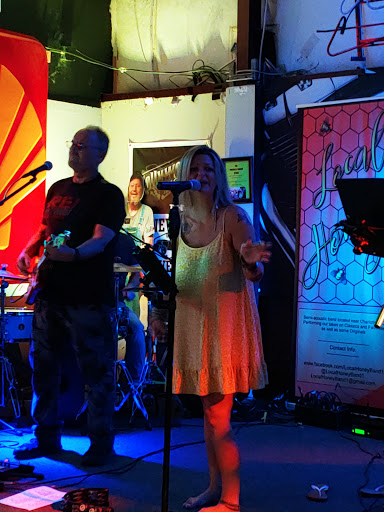 Restaurant «Pineville Tavern», reviews and photos, 314 N Polk St, Pineville, NC 28134, USA