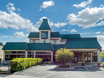 Quality Inn & Suites Olde Town