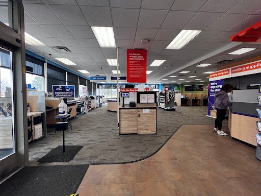 Print Shop «FedEx Office Print & Ship Center», reviews and photos, 549 W Highlands Ranch Pkwy, Highlands Ranch, CO 80129, USA