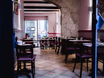 Atmosphère du Restaurant français Origine restaurant pizza Nîmes à Nîmes - n°4