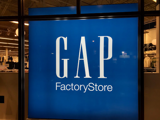 Clothing Store «Gap Outlet», reviews and photos, 1001 N Arney Rd, Woodburn, OR 97071, USA