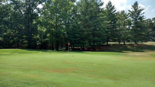 Golf Course «White Plains Golf Course», reviews and photos, 1015 St Charles Pkwy, White Plains, MD 20695, USA