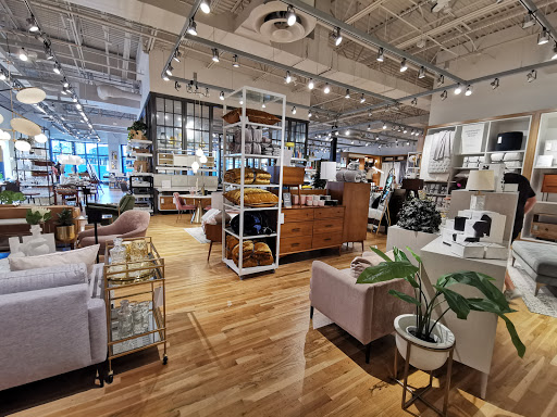 Furniture Store «west elm», reviews and photos, 11701 Lake Victoria Gardens Ave #4104, Palm Beach Gardens, FL 33410, USA