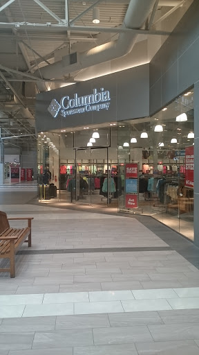 Sportswear Store «Columbia Sportswear Outlet Store», reviews and photos, 447 Great Mall Dr, Milpitas, CA 95035, USA