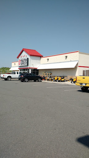 Home Improvement Store «Tractor Supply Co.», reviews and photos, 10870 Balls Ford Rd, Manassas, VA 20109, USA