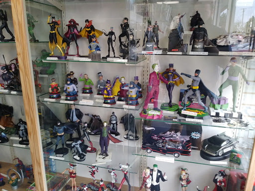 Collectibles Store «Alien Entertainment Store», reviews and photos, 702 S Main St, Lombard, IL 60148, USA