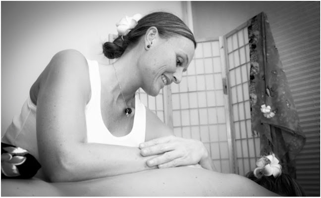 Nathalie Dijkxhoorn, Lomi Lomi massage