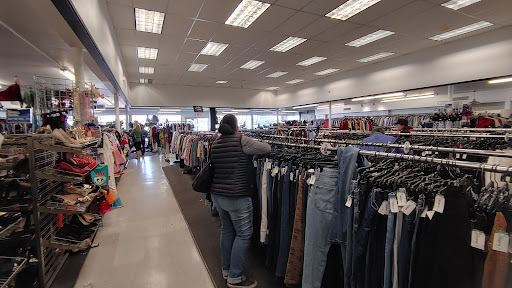 Thrift Store «Goodwill», reviews and photos