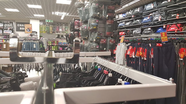 Reviews of Sports Direct in Northampton - Sporting goods store