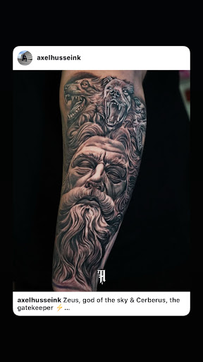 Explore honey pot tattoo ideas, creative tattoo ideas in Coral Springs, available at Salvation Tattoo Lounge Coral Springs