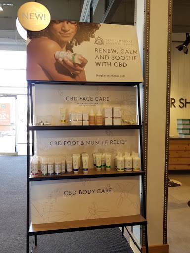 Shoe Store «DSW Designer Shoe Warehouse», reviews and photos, 2453 NW 185th Ave, Hillsboro, OR 97124, USA