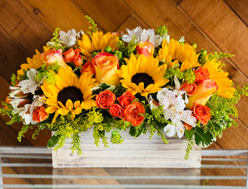 Florist «B&B Flowers and Balloons», reviews and photos, 623 S Pacific Ave, San Pedro, CA 90731, USA