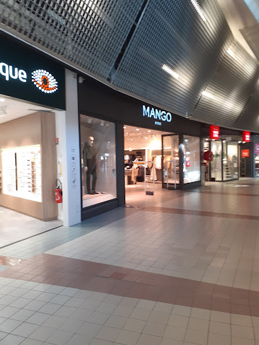 Magasin de vêtements MANGO La Roche-sur-Yon