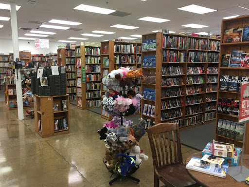 Book Store «Half Price Books», reviews and photos, 713 Harwood Rd, Bedford, TX 76021, USA