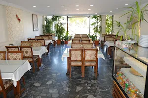 Tarhan Uygur Restoranı image