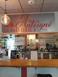 Atmosphère du Restaurant La Brasserie d'Antoigné à Sainte-Jamme-sur-Sarthe - n°1