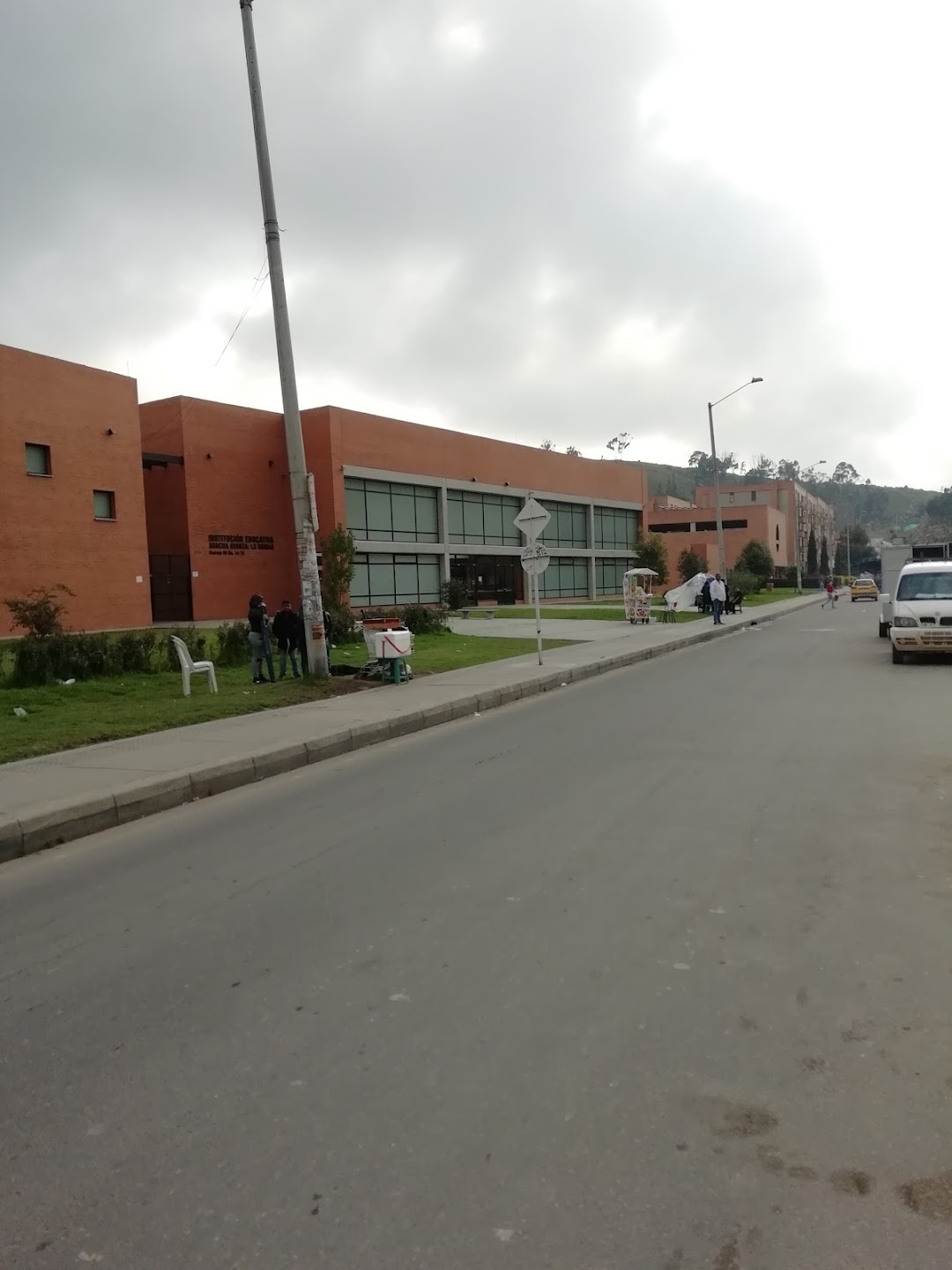 Colegio Ciudad verde