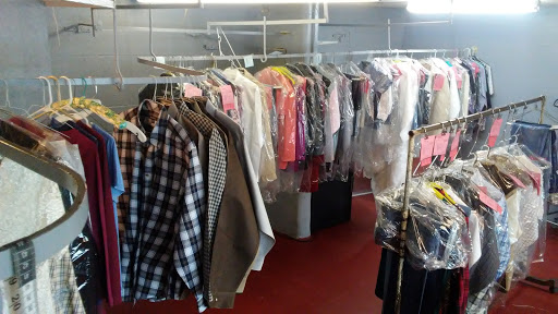 Dry Cleaner «Top Spot Quality Cleaners», reviews and photos, 2606 Pleasanton Rd, San Antonio, TX 78221, USA