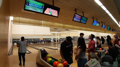 Shopping Mall «Barrington Square Mall Shopping Center», reviews and photos, 2302-2356 W Higgins Rd, Hoffman Estates, IL 60169, USA