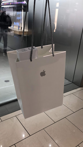 Computer Store «Apple Cherry Hill», reviews and photos, 2000 NJ-38, Cherry Hill, NJ 08002, USA