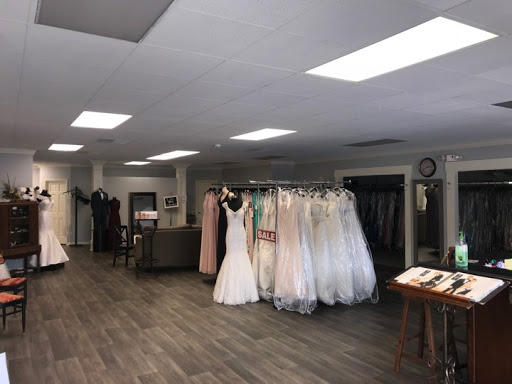 Carolina Bride & Groom, 109 Fairview Pointe Dr, Simpsonville, SC 29681, USA, 