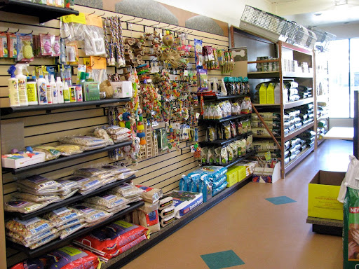 Pet Supply Store «California Pet Center», reviews and photos, 21906 Ventura Blvd, Woodland Hills, CA 91364, USA