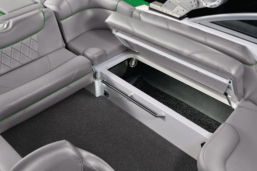 Boat Dealer «Norcal MasterCraft Discovery Bay Mall - Showroom / ProShop», reviews and photos, 1520 Discovery Bay Blvd #200, Discovery Bay, CA 94505, USA