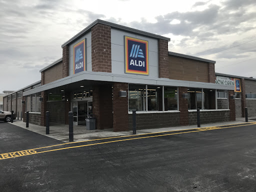 Supermarket «ALDI», reviews and photos, 4931 Transit Rd, Depew, NY 14043, USA